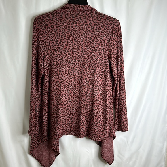 Bobeau Cardigan Women’s Maroon Cheetah Cardigan Size Medium - Picture 6 of 8